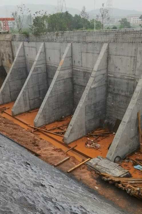 衡水安平县锚杆式挡土墙